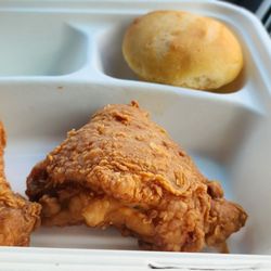 Ezell's Famous Chicken - 2 Piece Dark