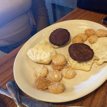 Cracker Barrel Old Country Store - Biscuit Breakfast Sandwich - American Near Me - Altamonte Springs, Florida Cracker Barrel Old Country Store - Biscuit Breakfast Sandwich - American Near Me - Altamonte Springs, Florida