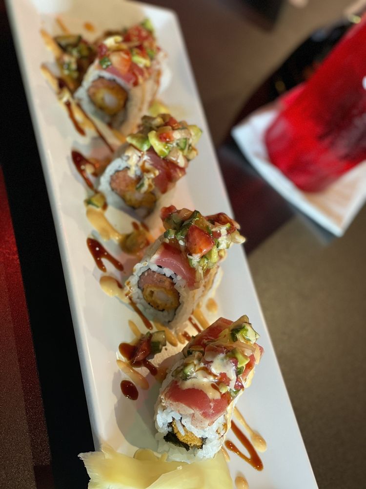 ROCK N ROLL SUSHI 82 Photos & 74 Reviews 12800 Chenal Pkwy, Little Rock, Arkansas Sushi