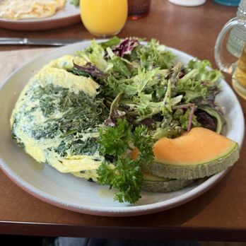 Babica Hen Cafe - Breakfast & Brunch Near Me - Lake Oswego, Oregon