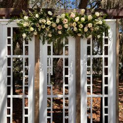 Watermill Flowers - Wedding Altar Flowers