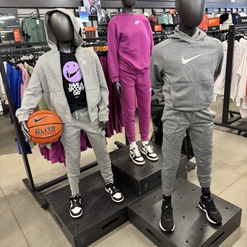 Adidas - Women's Clothing Near Me - Norfolk, Virginia Adidas - Women's Clothing Near Me - Norfolk, Virginia