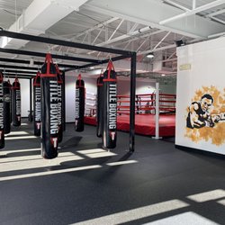 Society Boxing and Fitness - Bagcage and Ring