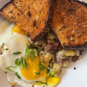 Friedman's - Pastrami Hash - Breakfast & Brunch Near Me - New York, New York Friedman's - Pastrami Hash - Breakfast & Brunch Near Me - New York, New York