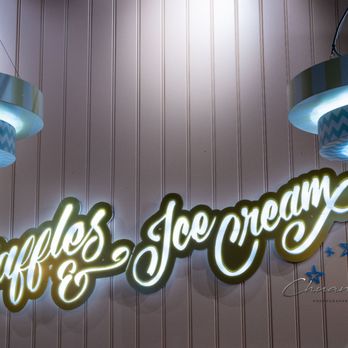 D Spot - Decorations - Desserts Near Me - Mississauga, Ontario D Spot - Decorations - Desserts Near Me - Mississauga, Ontario