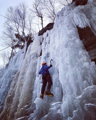 Hard Water Sports by null