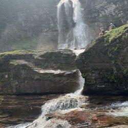 Sun Point & Three Falls Trail - Virginia Falls