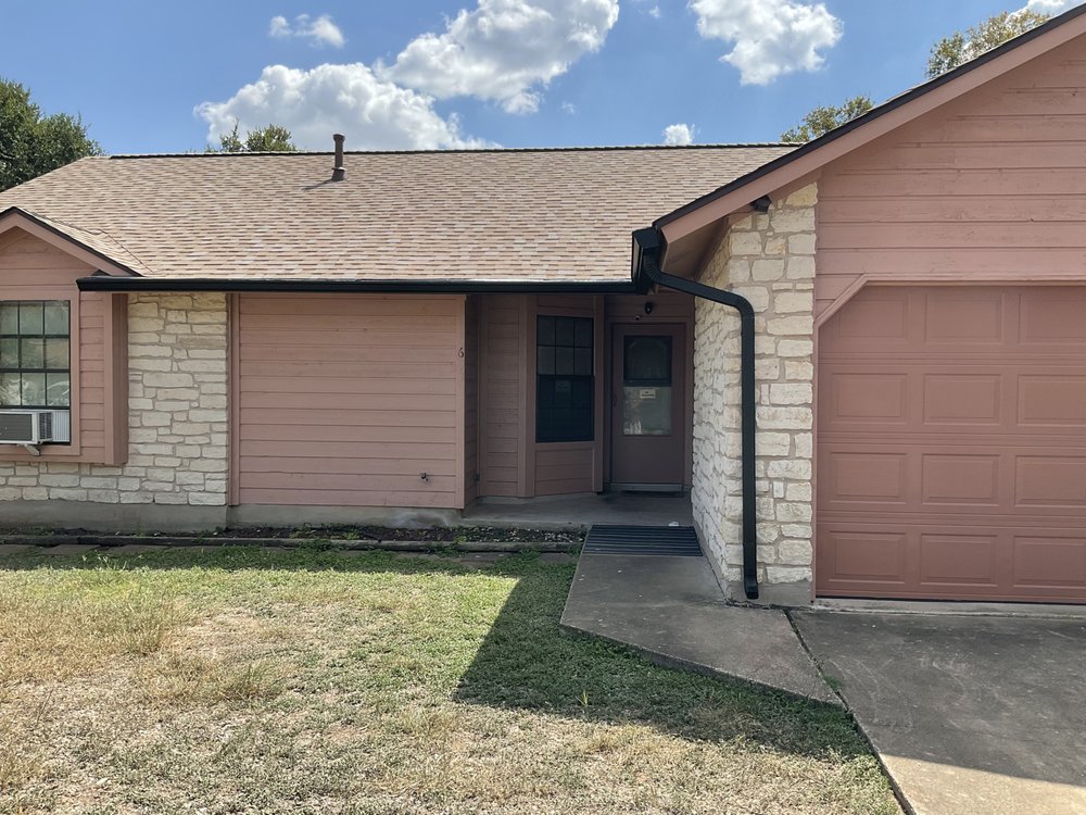 Slide of Kings Ranch Construction and Roofing