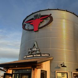 Silo Restaurant - Main entrance