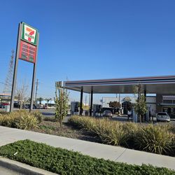 7-Eleven