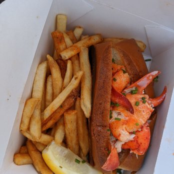 Hook & Anchor - Lobster sandwich with fries - Seafood Near Me - Costa Mesa, California Hook & Anchor - Lobster sandwich with fries - Seafood Near Me - Costa Mesa, California