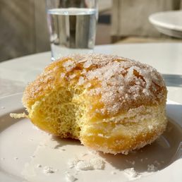Bambalinoa - less a bite