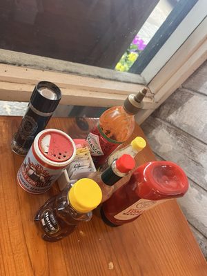 Edie's Biscuits by null