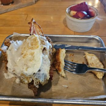 Dock 17 - Loaded biscuit - Breakfast & Brunch Near Me - Clarksville, Tennessee Dock 17 - Loaded biscuit - Breakfast & Brunch Near Me - Clarksville, Tennessee