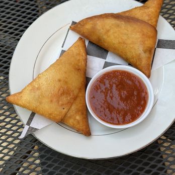 Eat Today - Triangular Samosa lentil - Seafood Near Me - St. Louis, Missouri