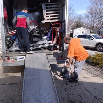 TNT Movers - These are some hard workers - Movers Near Me