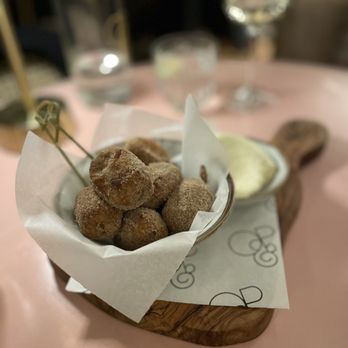 Oak & Poppy - Donut - Breakfast & Brunch Near Me - London, XGL Oak & Poppy - Donut - Breakfast & Brunch Near Me - London, XGL