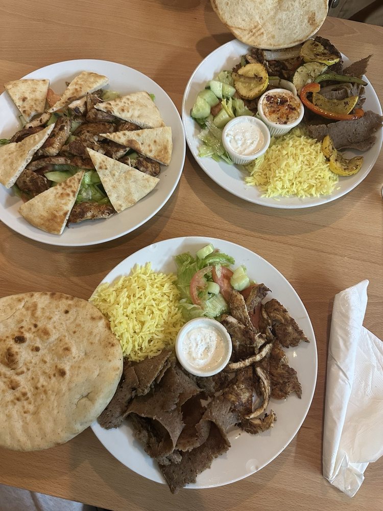 Food from Lemoona House