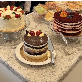 Choco Bakery & Cafe - Amazingly beautiful cakes and they were as delicious as they look. - Patisserie/Cake Shop Near Me - Corona, California Choco Bakery & Cafe - Amazingly beautiful cakes and they were as delicious as they look. - Patisserie/Cake Shop Near Me - Corona, California