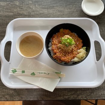 Mama Kim’s - Spicy Tuna Deluxe with nattō and miso soup - Poke Near Me - Honolulu, Hawaii Mama Kim’s - Spicy Tuna Deluxe with nattō and miso soup - Poke Near Me - Honolulu, Hawaii