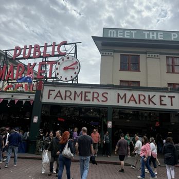 Pike Place Market - Public Markets Near Me - Seattle, Washington