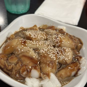 Alice's Kitchen - Steam Four Roll with House Special Sauce - Cantonese Near Me - Monterey Park, California Alice's Kitchen - Steam Four Roll with House Special Sauce - Cantonese Near Me - Monterey Park, California