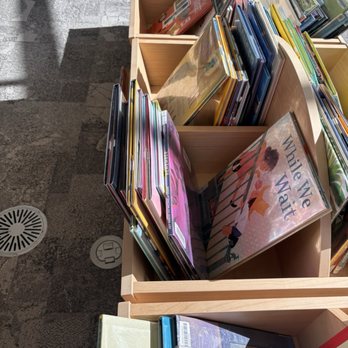 Anythink Nature Library - Libraries Near Me - Thornton, Colorado