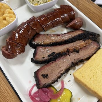Salt Pepper Oak - Barbeque Near Me - Baton Rouge, Louisiana Salt Pepper Oak - Barbeque Near Me - Baton Rouge, Louisiana