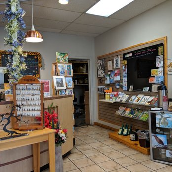 Wild Birds Unlimited - Gifts - Bird Shops Near Me - Las Cruces, New Mexico