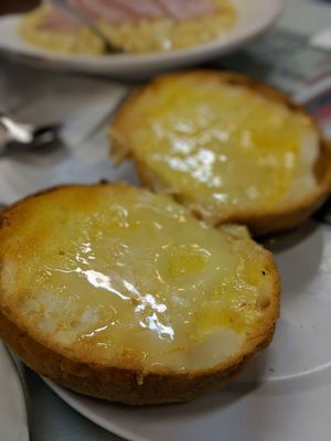 Capital Cafe by null