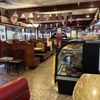 Brookside Diner & Restaurant - Diners Near Me - Whippany, New Jersey