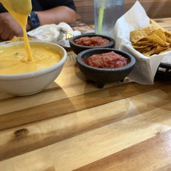 Casa Garcia's - Leander - Chips con queso - Mexican Near Me - Leander, Texas