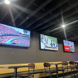 Champ City Bar & Lounge