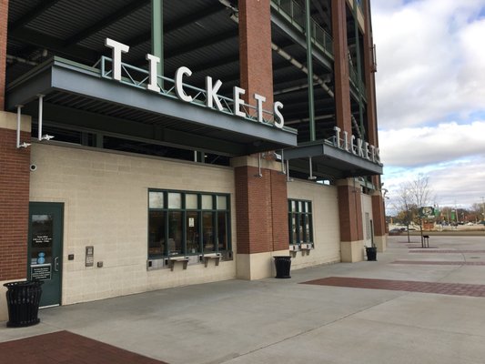 GREEN BAY PACKER TICKET OFFICE - Updated June 2025 - 1265 Lombardi Ave