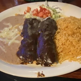 Los Cabos - Moles Enchiladas - Mexican Near Me - Ashland, Massachusetts Los Cabos - Moles Enchiladas - Mexican Near Me - Ashland, Massachusetts