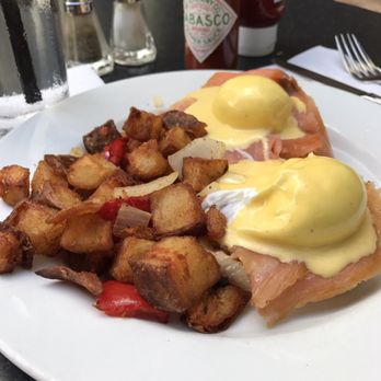 Balans - Salmon Benedict - New American Near Me - Miami Beach, Florida Balans - Salmon Benedict - New American Near Me - Miami Beach, Florida