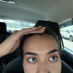 Lucky Salon - Eyebrow threading
