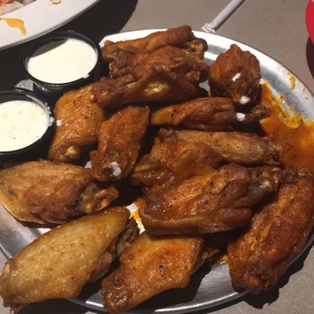 Pluckers Wing Bar - Plano - Chicken Wings Near Me - Plano, Texas Pluckers Wing Bar - Plano - Chicken Wings Near Me - Plano, Texas