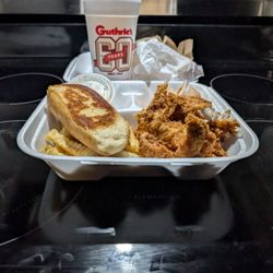 Guthrie's Chicken - 6 PC chicken tenders with fries and toast and coleslaw with 2 sauces. I purchased sweet tea separately. Big Box is my combo!