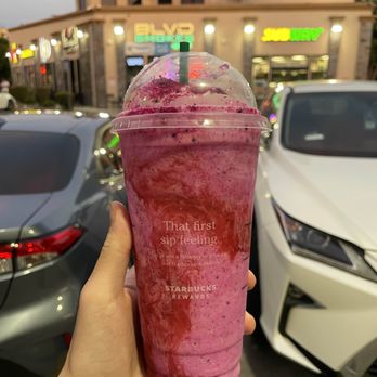 Starbucks - Coffee & Tea Near Me - Burbank, California