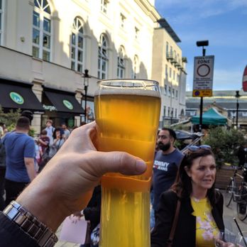 The White Lion - View from outside - Pubs Near Me - London, XGL The White Lion - View from outside - Pubs Near Me - London, XGL