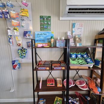 Muddy Toe’s Cafe - Little shop - Sandwiches Near Me - Tangier, Virginia Muddy Toe’s Cafe - Little shop - Sandwiches Near Me - Tangier, Virginia