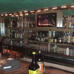 Tropic's Bar