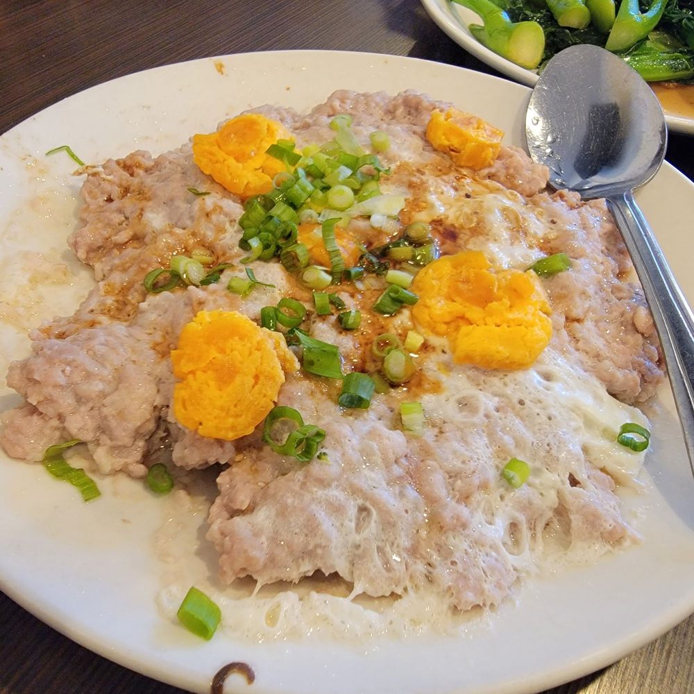 Cheung Hing Restaurant - Pork with steam salty egg - Chinese Near Me - Millbrae, California