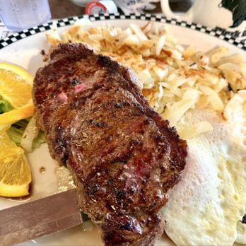Black Bear Diner Walnut Creek - American Near Me - Walnut Creek, California