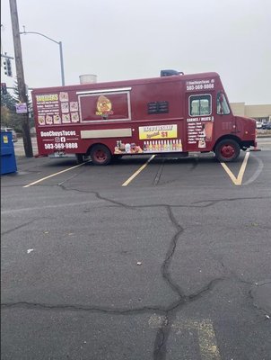 Don Chuy's Tacos by null