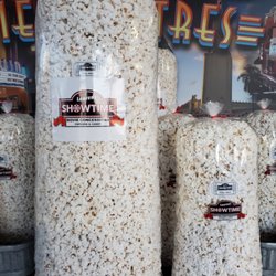 Lauren's Showtime Popcorn & Movie Concessions - Gourmet White Popcorn 
30oz Bag & 10.5oz Bag
Regular Salt or Light 1/2 Salt