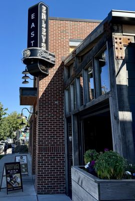 Edley's Bar-B-Que by null