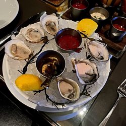 Chef's Oyster Selection! Both East & West~