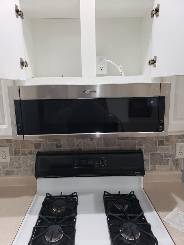 Slide of O'Neil family Installations